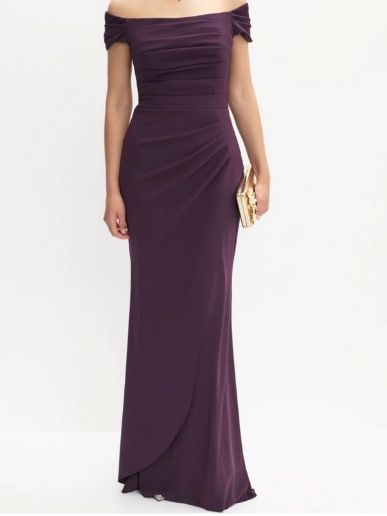 Like New Xscape Elegant Dark Purple Maxi Dress Formal Gown Size 6